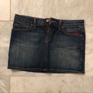 Peoples Liberation skirt, 24